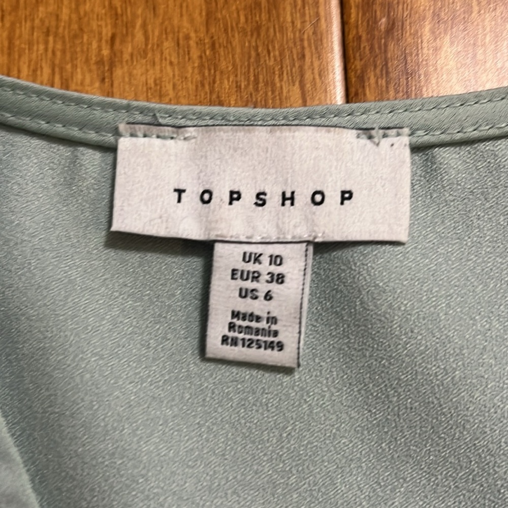 Topshop Pistachio Green Fitted Long Sleeve Top Button Detail Size 6 Pastel - Picture 2 of 11